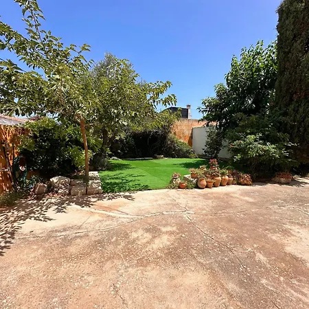 Casa Olivia Nyaraló *